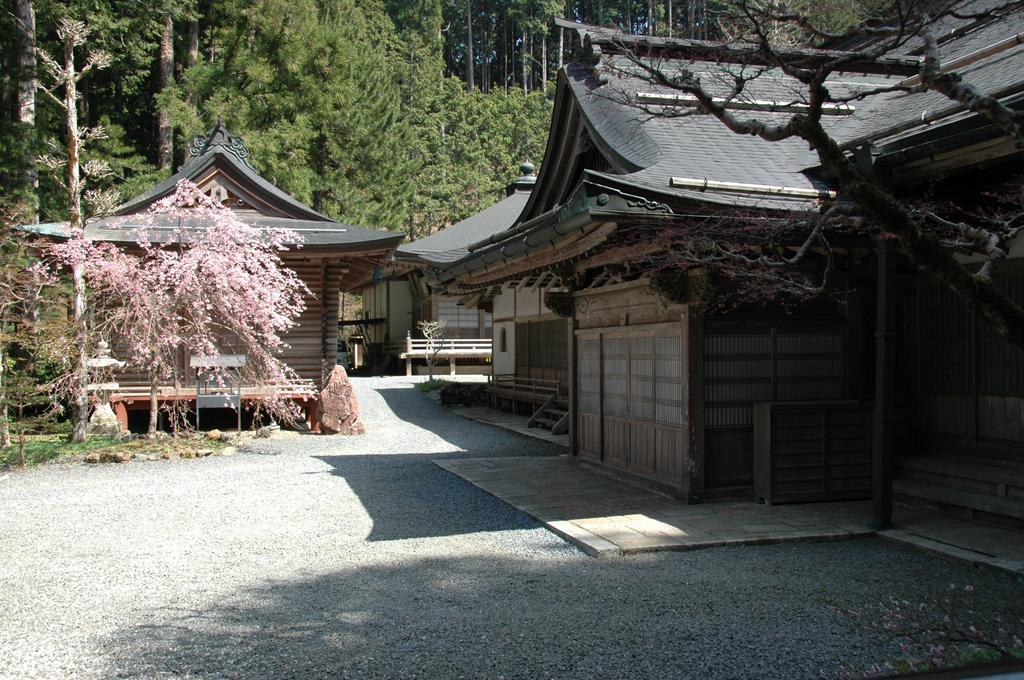 高野山 宿坊 不動院 -Koyasan Shukubo Fudoin- Exteriör bild